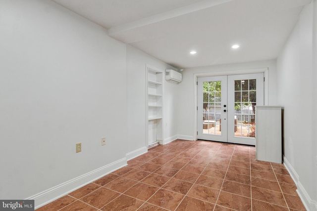 4414 VOLTA PL NW, Washington, DC 20007