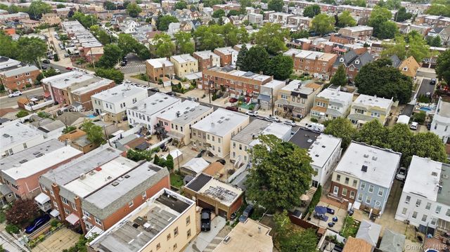 66-28 75th Street, Middle Village, NY 11379