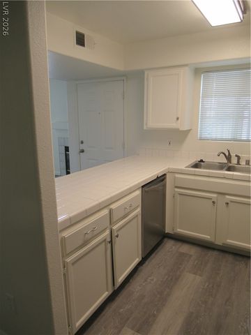 2725 South Nellis Boulevard 1020, Las Vegas, NV 89121
