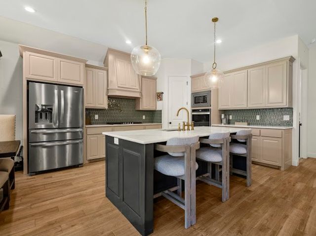 228 Belmont Drive, Willow Park, TX 76087