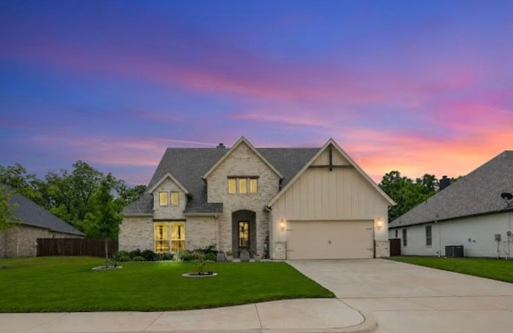 228 Belmont Drive, Willow Park, TX 76087
