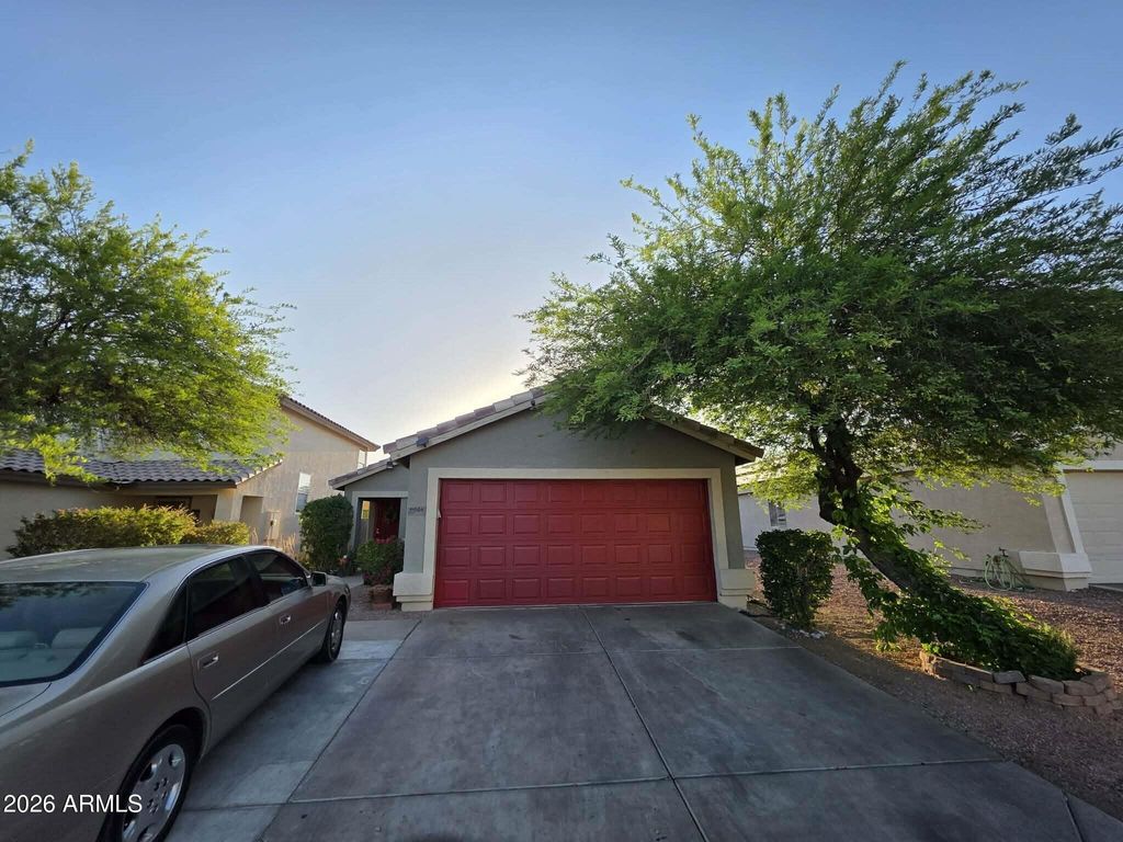 11906 N OLIVE Street, El Mirage, AZ 85335