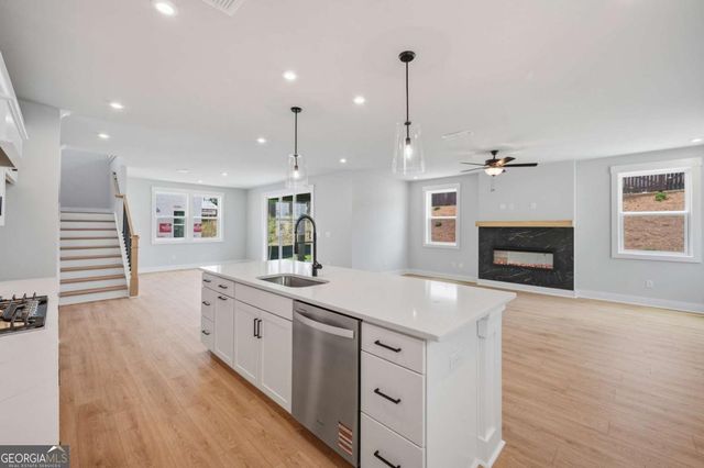 4081 Adler Circle 34, Buford, GA 30519