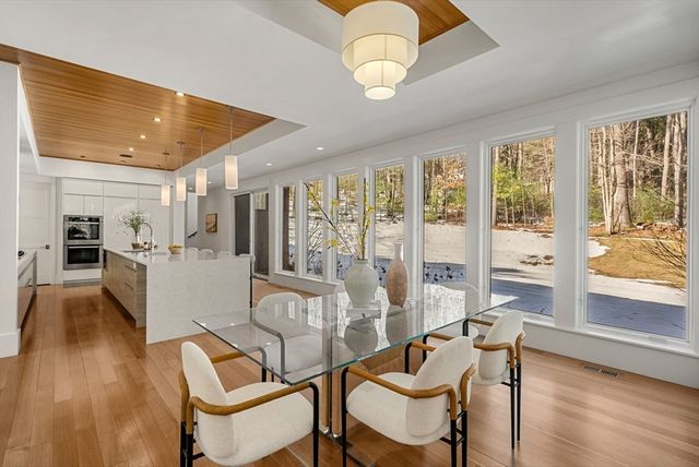 11 Winthrop Circle, Weston, MA 02493