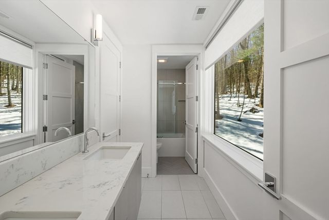 11 Winthrop Circle, Weston, MA 02493