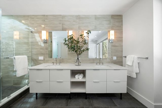 11 Winthrop Circle, Weston, MA 02493