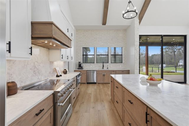 150 Quiet Springs Trail, Willis, TX 77378