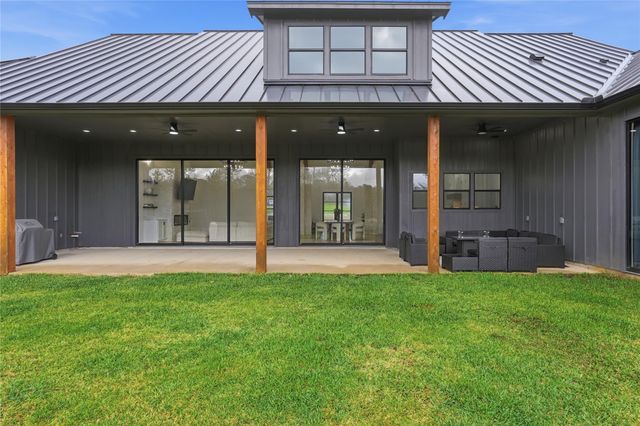 150 Quiet Springs Trail, Willis, TX 77378