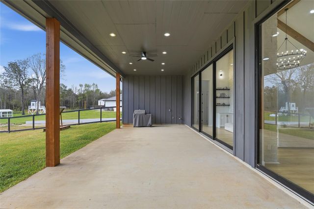 150 Quiet Springs Trail, Willis, TX 77378