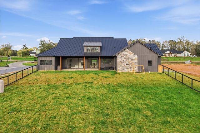 150 Quiet Springs Trail, Willis, TX 77378