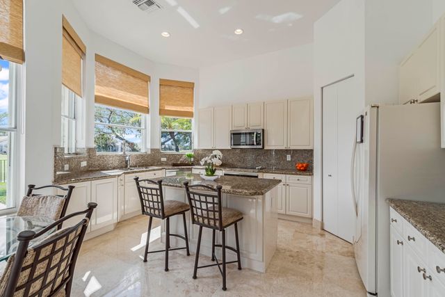 8387 Ironhorse Court, West Palm Beach, FL 33412