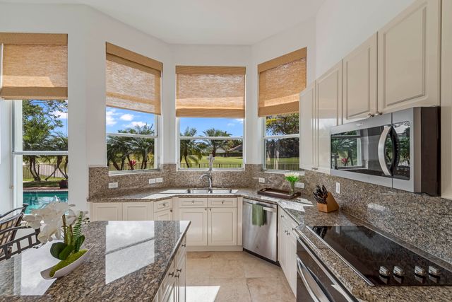 8387 Ironhorse Court, West Palm Beach, FL 33412