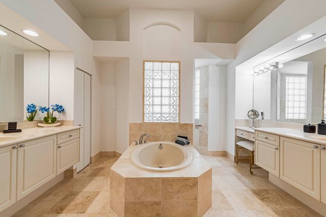 8387 Ironhorse Court, West Palm Beach, FL 33412