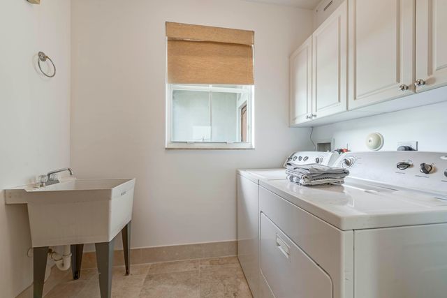 8387 Ironhorse Court, West Palm Beach, FL 33412