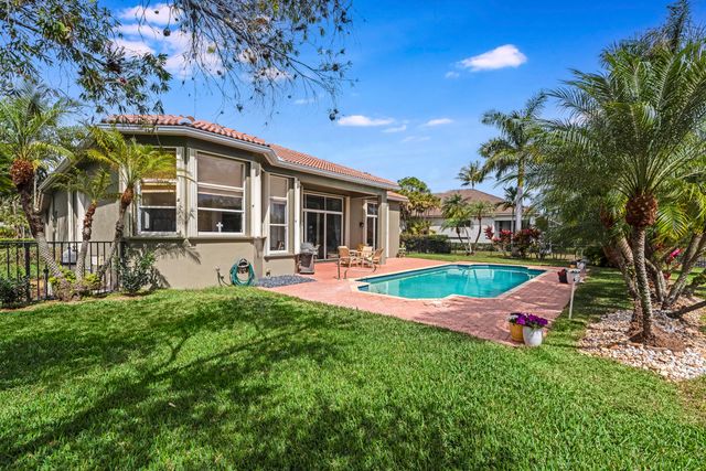 8387 Ironhorse Court, West Palm Beach, FL 33412