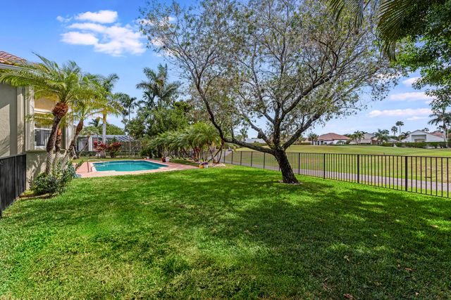 8387 Ironhorse Court, West Palm Beach, FL 33412