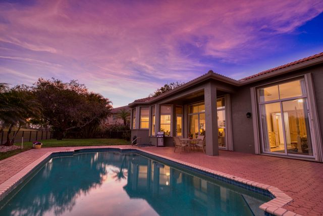 8387 Ironhorse Court, West Palm Beach, FL 33412