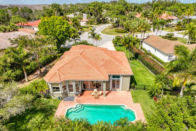 8387 Ironhorse Court, West Palm Beach, FL 33412