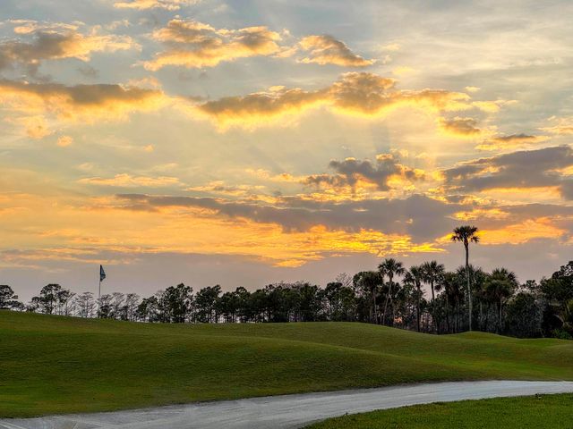 8387 Ironhorse Court, West Palm Beach, FL 33412