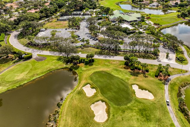 8387 Ironhorse Court, West Palm Beach, FL 33412