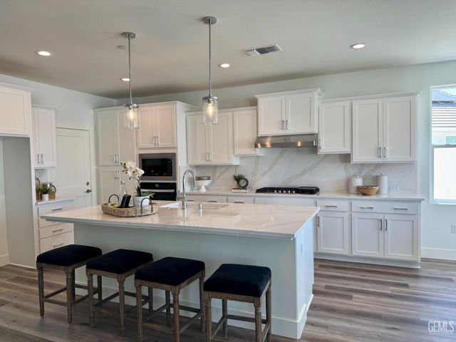 14607 Littonham Way, Bakersfield, CA 93311