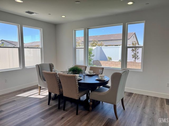 14607 Littonham Way, Bakersfield, CA 93311