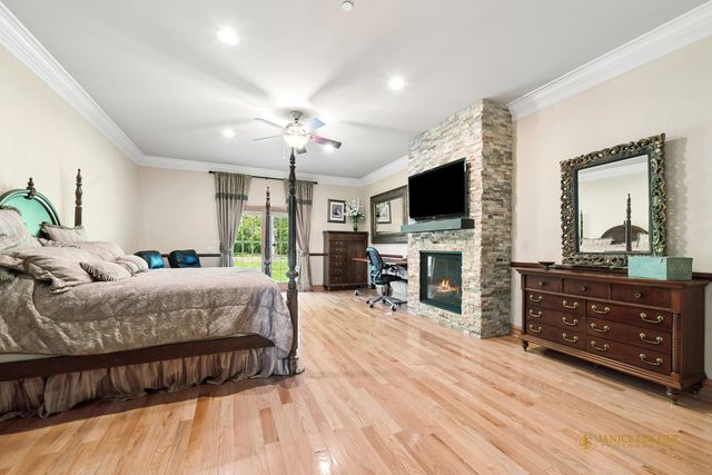 4806 Preserve Parkway, Long Grove, IL 60047