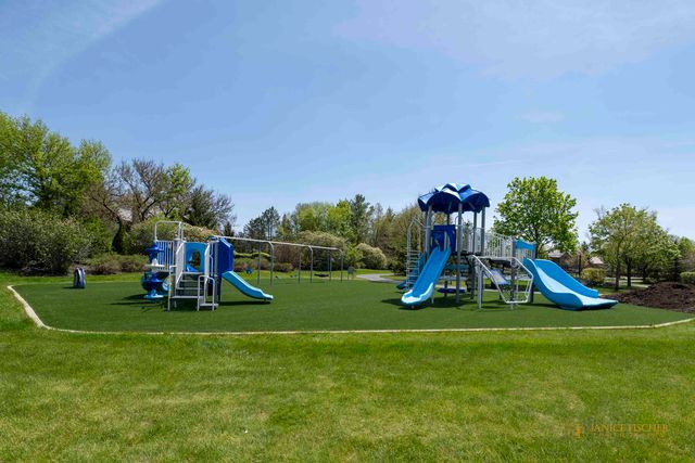 4806 Preserve Parkway, Long Grove, IL 60047