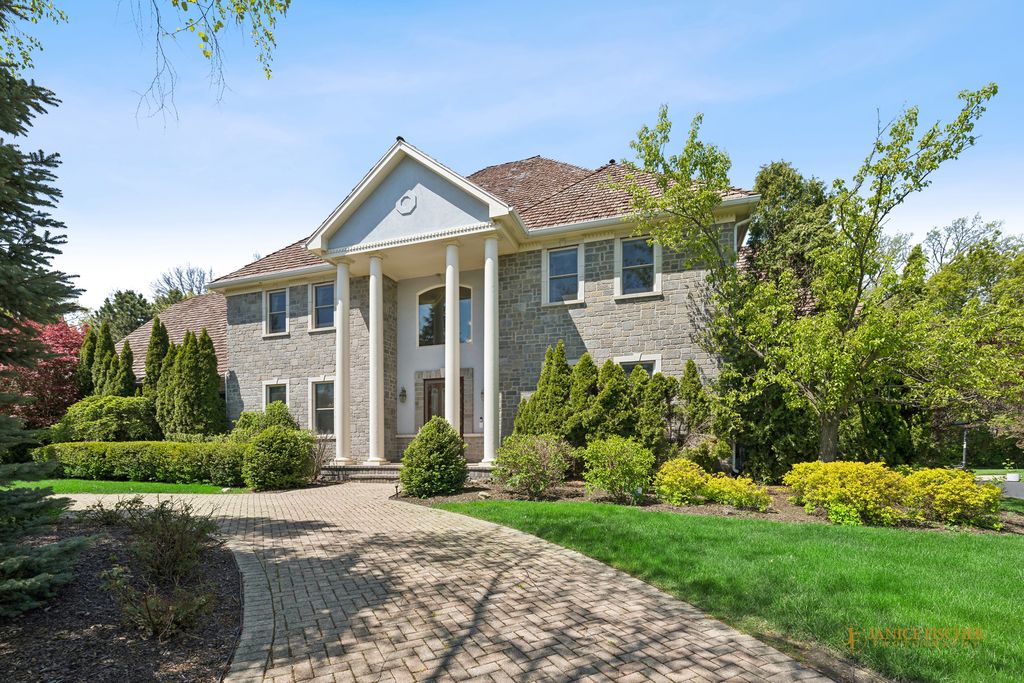 4806 Preserve Parkway, Long Grove, IL 60047
