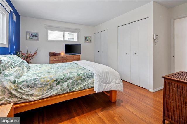 802 CABIN JOHN PKWY, Rockville, MD 20852