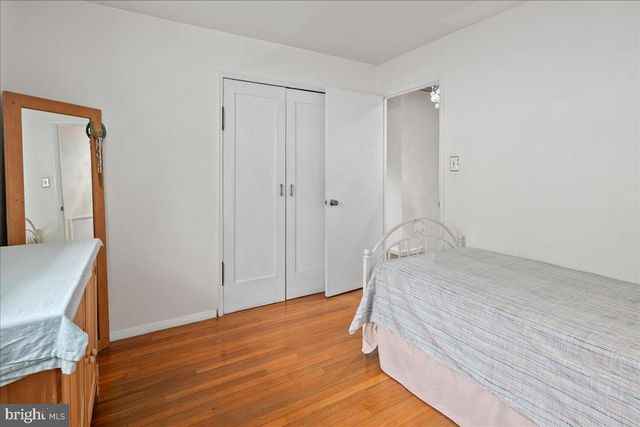802 CABIN JOHN PKWY, Rockville, MD 20852