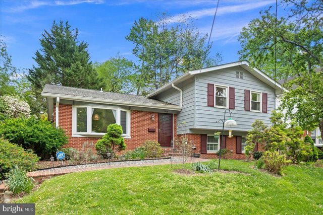 802 CABIN JOHN PKWY, Rockville, MD 20852