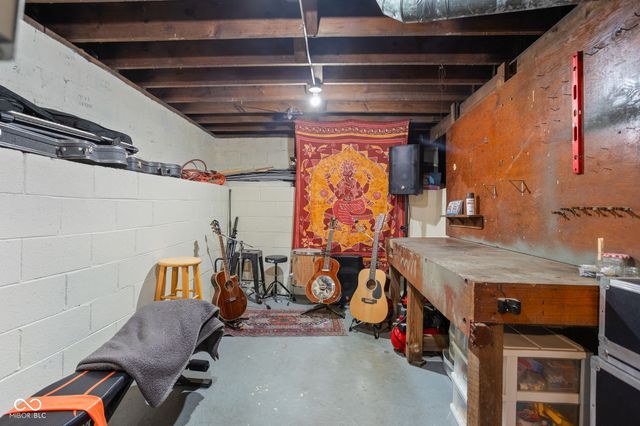 1316 N Tacoma Avenue, Indianapolis, IN 46201