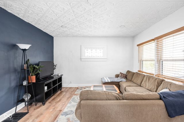 1316 N Tacoma Avenue, Indianapolis, IN 46201