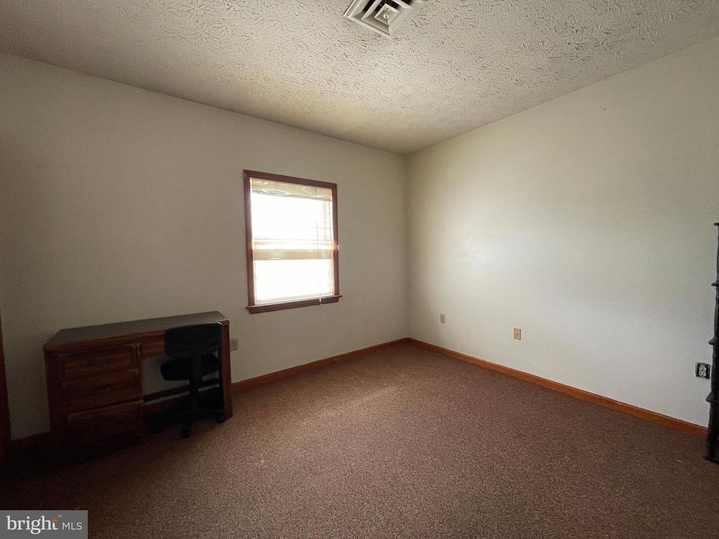 Image 15 of property listing at 120 S BROADWAY, Frostburg, MD 21532