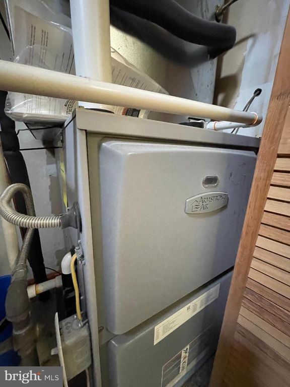 Image 17 of property listing at 120 S BROADWAY, Frostburg, MD 21532