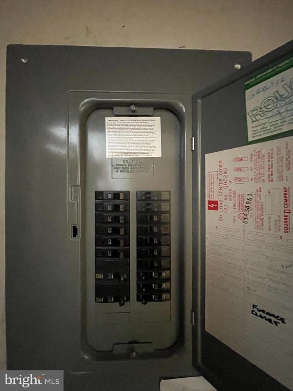 Image 18 of property listing at 120 S BROADWAY, Frostburg, MD 21532