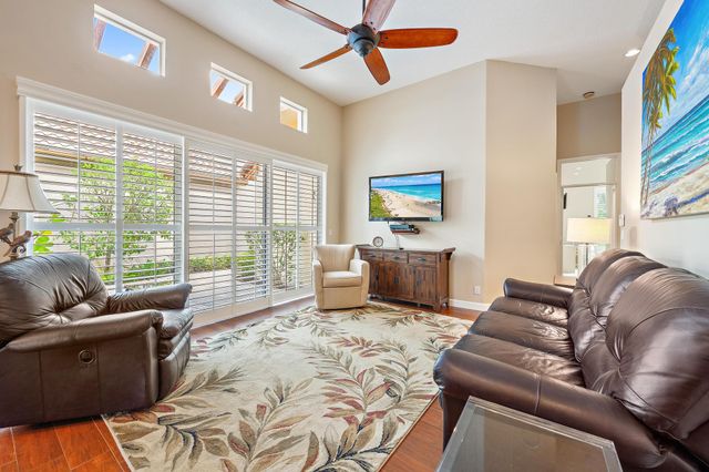 10350 Osprey Trace, West Palm Beach, FL 33412