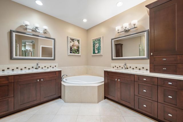10350 Osprey Trace, West Palm Beach, FL 33412