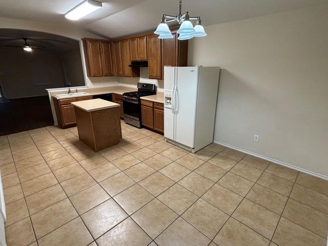 154 Lake Washington DR, Kyle, TX 78640