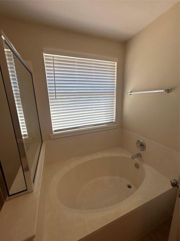 154 Lake Washington DR, Kyle, TX 78640