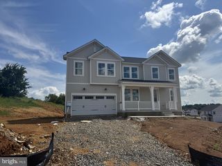 153 LEGUME DR, Martinsburg, WV 25403