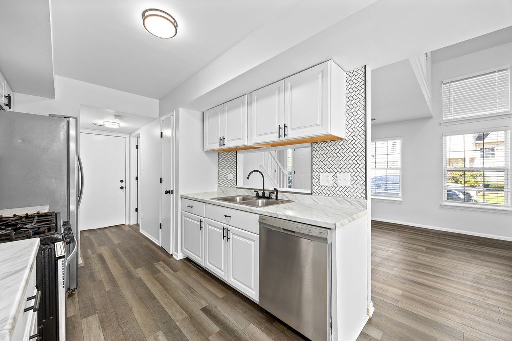 12537 S Central Park Avenue, Alsip, IL 60803 — photo 5