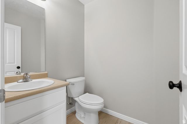 449 E APPLE BLOSSOM DR, Pleasant Grove, UT 84062