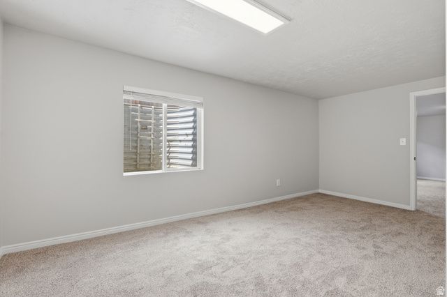 449 E APPLE BLOSSOM DR, Pleasant Grove, UT 84062