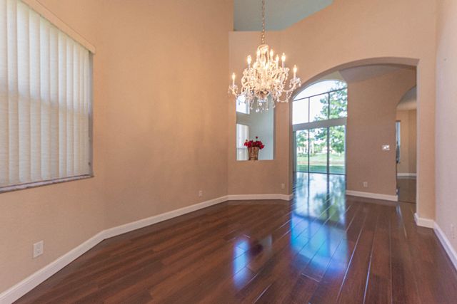 6027 Arlington Way, Fort Pierce, FL 34951