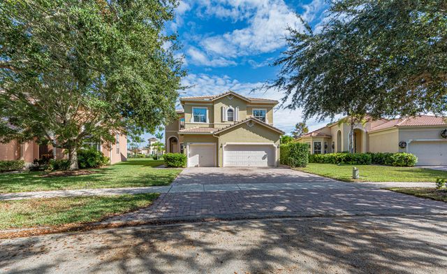6027 Arlington Way, Fort Pierce, FL 34951