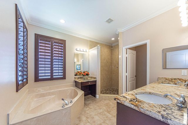6027 Arlington Way, Fort Pierce, FL 34951