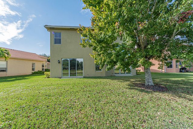6027 Arlington Way, Fort Pierce, FL 34951