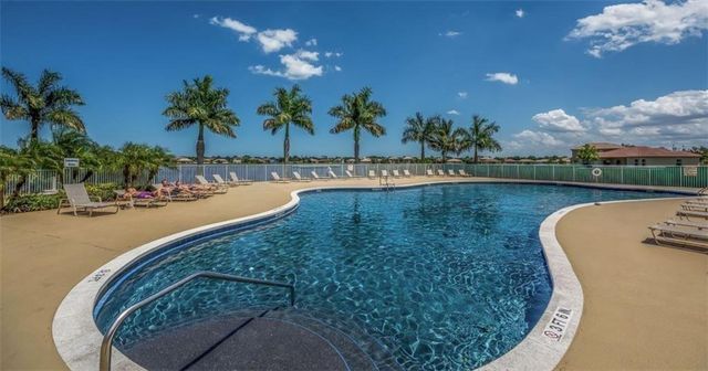 6027 Arlington Way, Fort Pierce, FL 34951